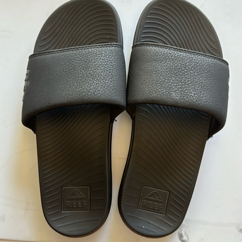Reef Slides